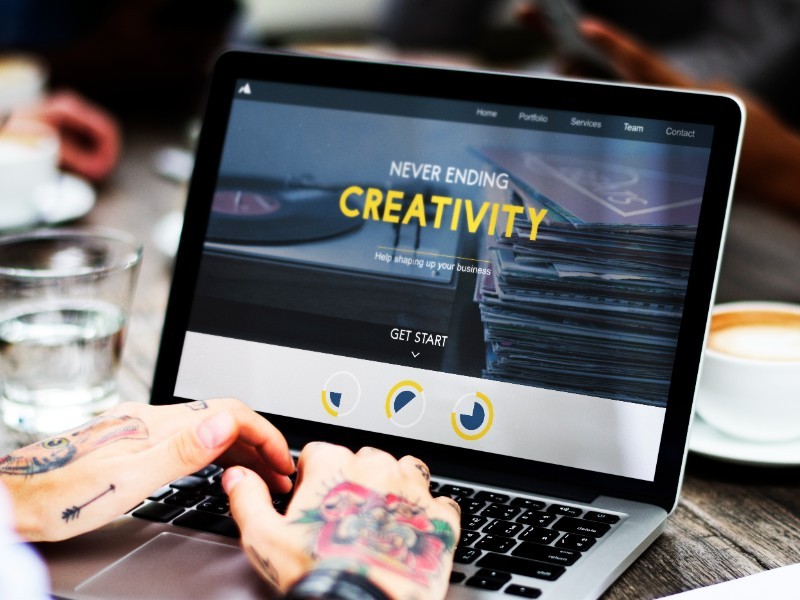 Diseño Web vs Plantillas: ¿Qué Opción es Mejor para tu Negocio?